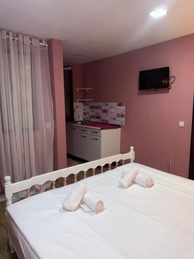 Positive Hotel Borjomi Eksteriør billede
