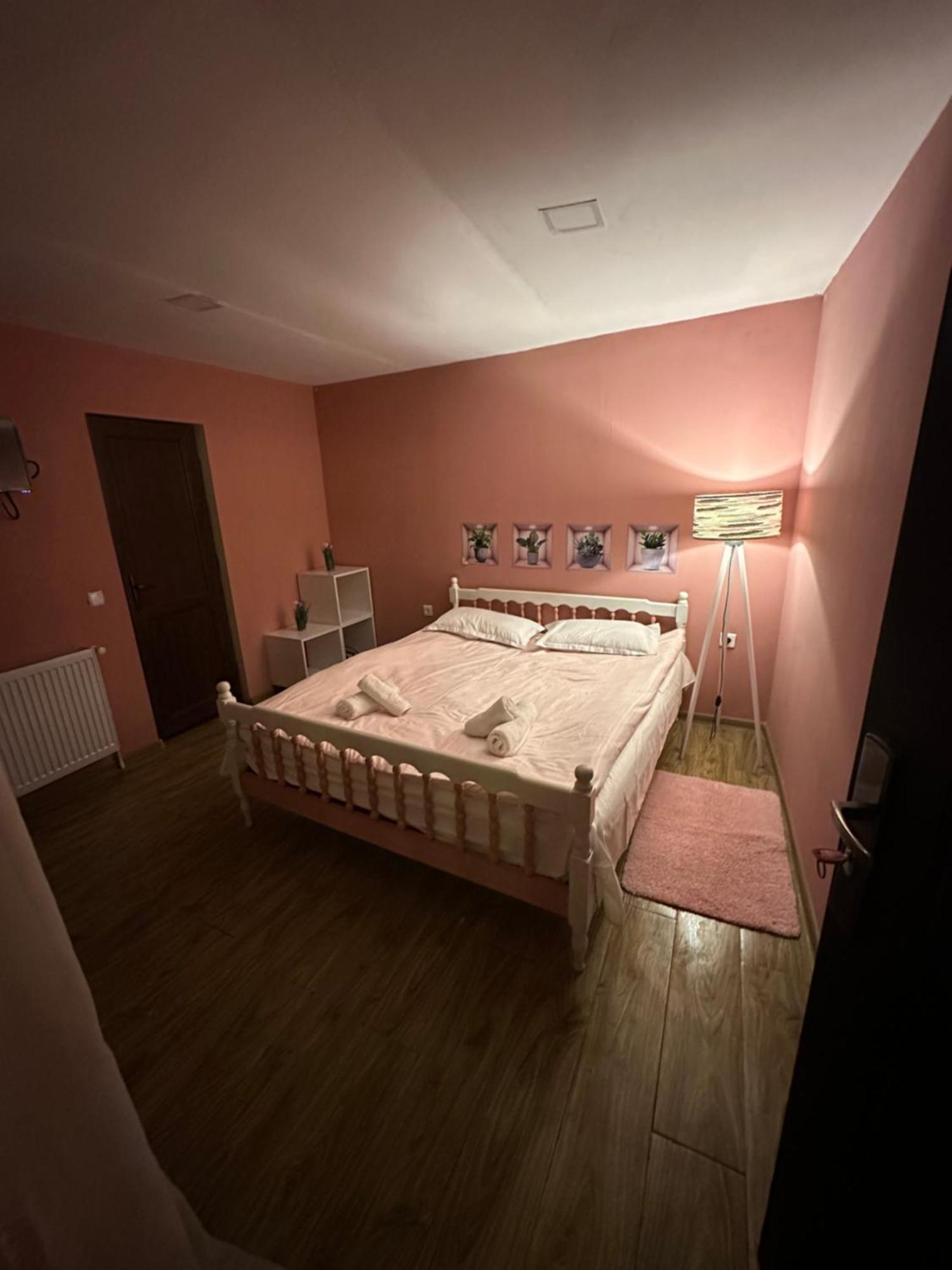 Positive Hotel Borjomi Eksteriør billede