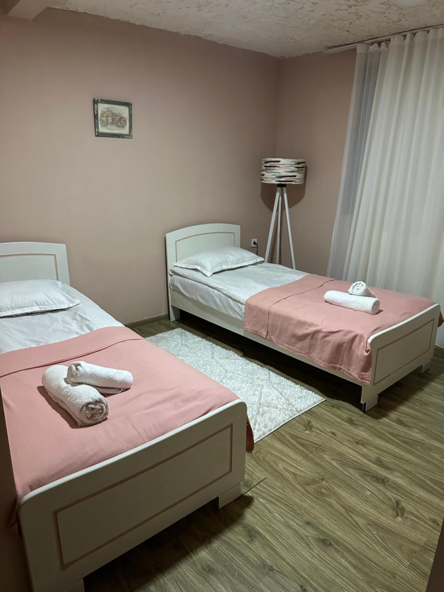Positive Hotel Borjomi Eksteriør billede